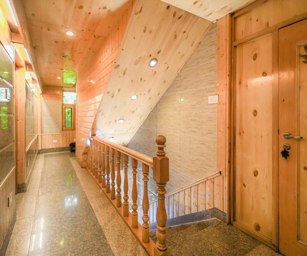 Hotel Mirage Srīnagar 외부 사진