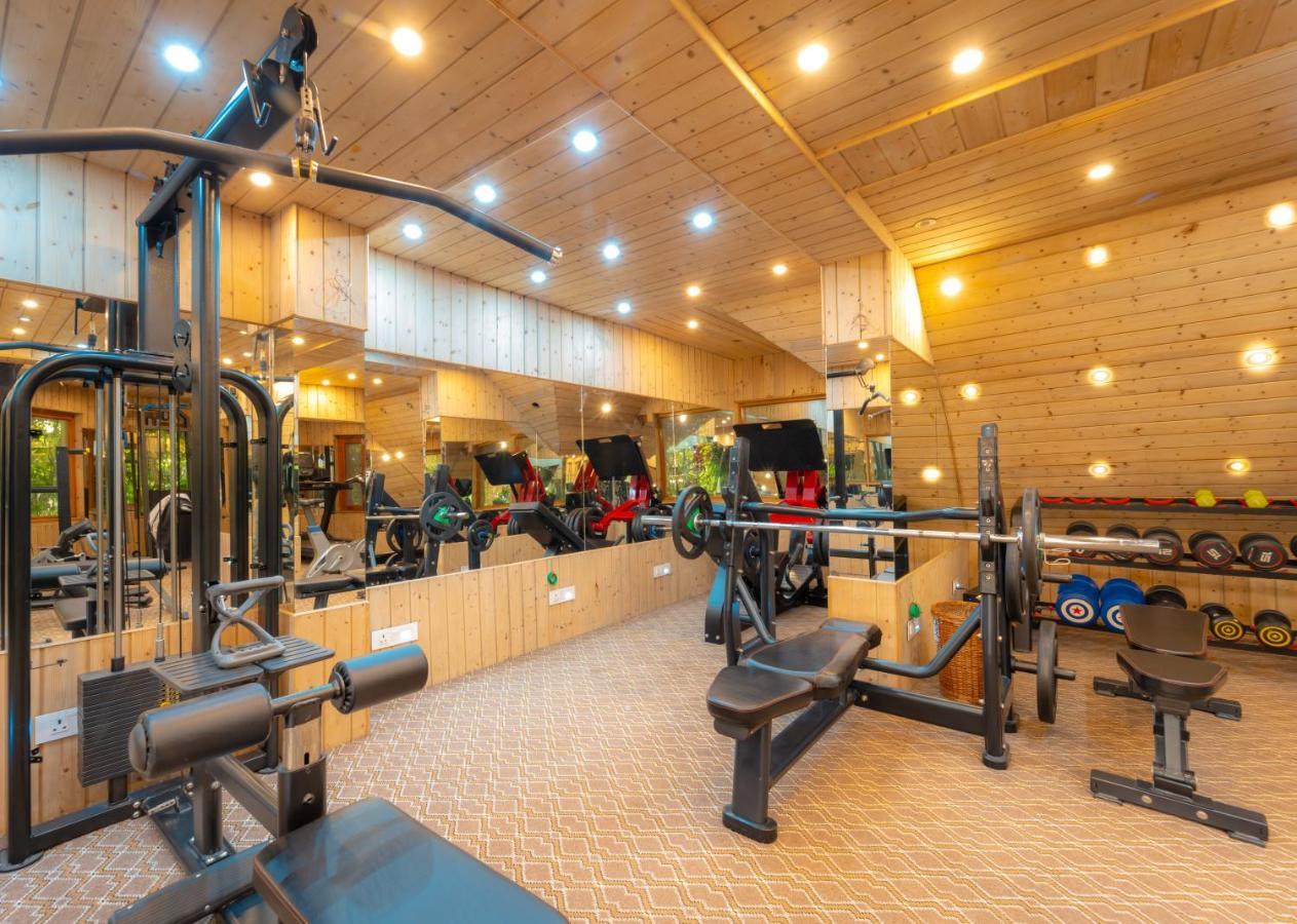 Hotel Mirage Srīnagar 외부 사진